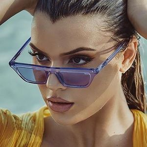 Quay Alissa Violet Purple Sunnies Sunglasses NWT